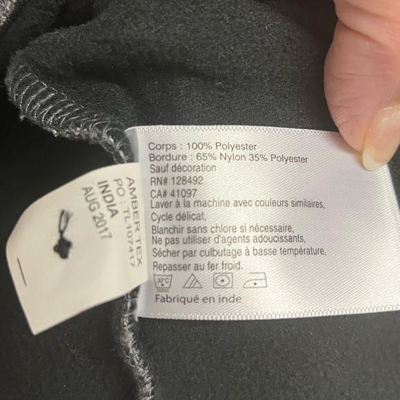 MEN’S GREG NORMAN ~ THE SHARK 🦈 ~  1/4 Button Neck Golf Sweater  ~ SIZE MEDIUM - Picture 10 of 11